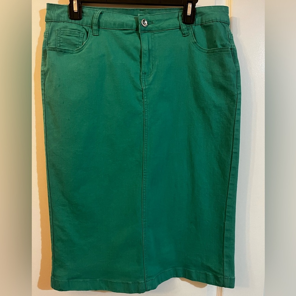 BeGirl Kelly Green Colored Denim Jean Midi Skirt